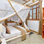 Kiamboni House